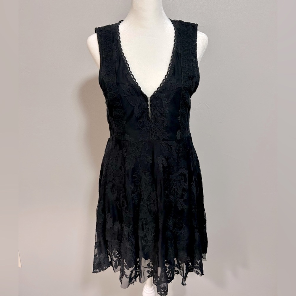 Free People casual lace mini dress